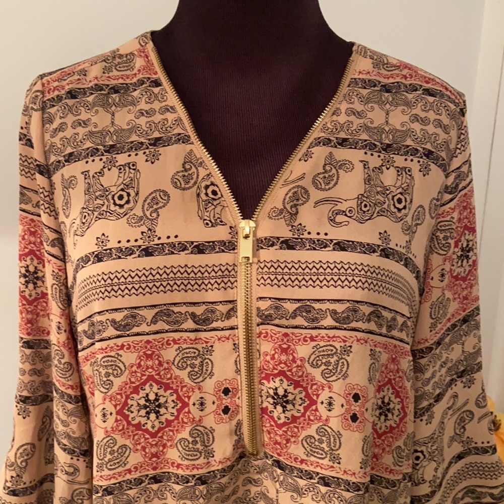 Rue 21 Elephant Pattern 1/4 Zip Blouse